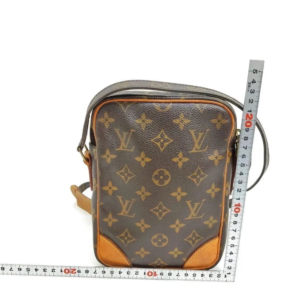 Louis Vuitton LV Monogram  Bag - has marks - Picture 2 of 14